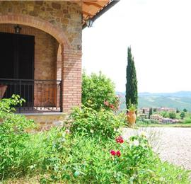 3 Bedroom Villa with Pool near Vagliagli in Tuscany, Sleeps 6